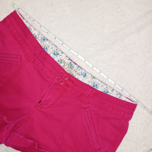 5 for $10 Arizona Dark Pink Cuffed Hem Shorts size 9 - Picture 7 of 8
